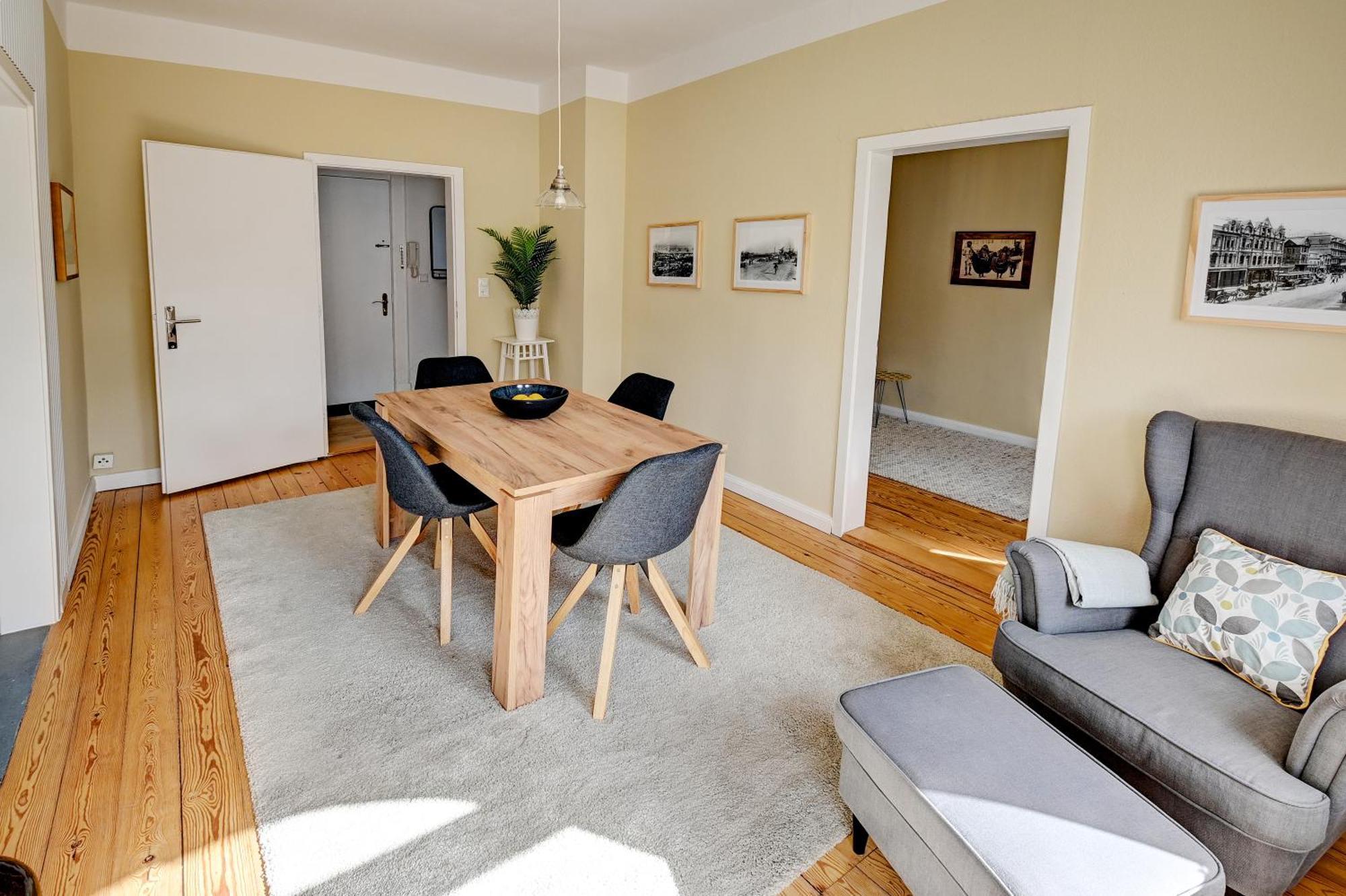 Mittendrin - Apartment Mit 2 Balkonen Sehr Zentral Flensburg Eksteriør bilde